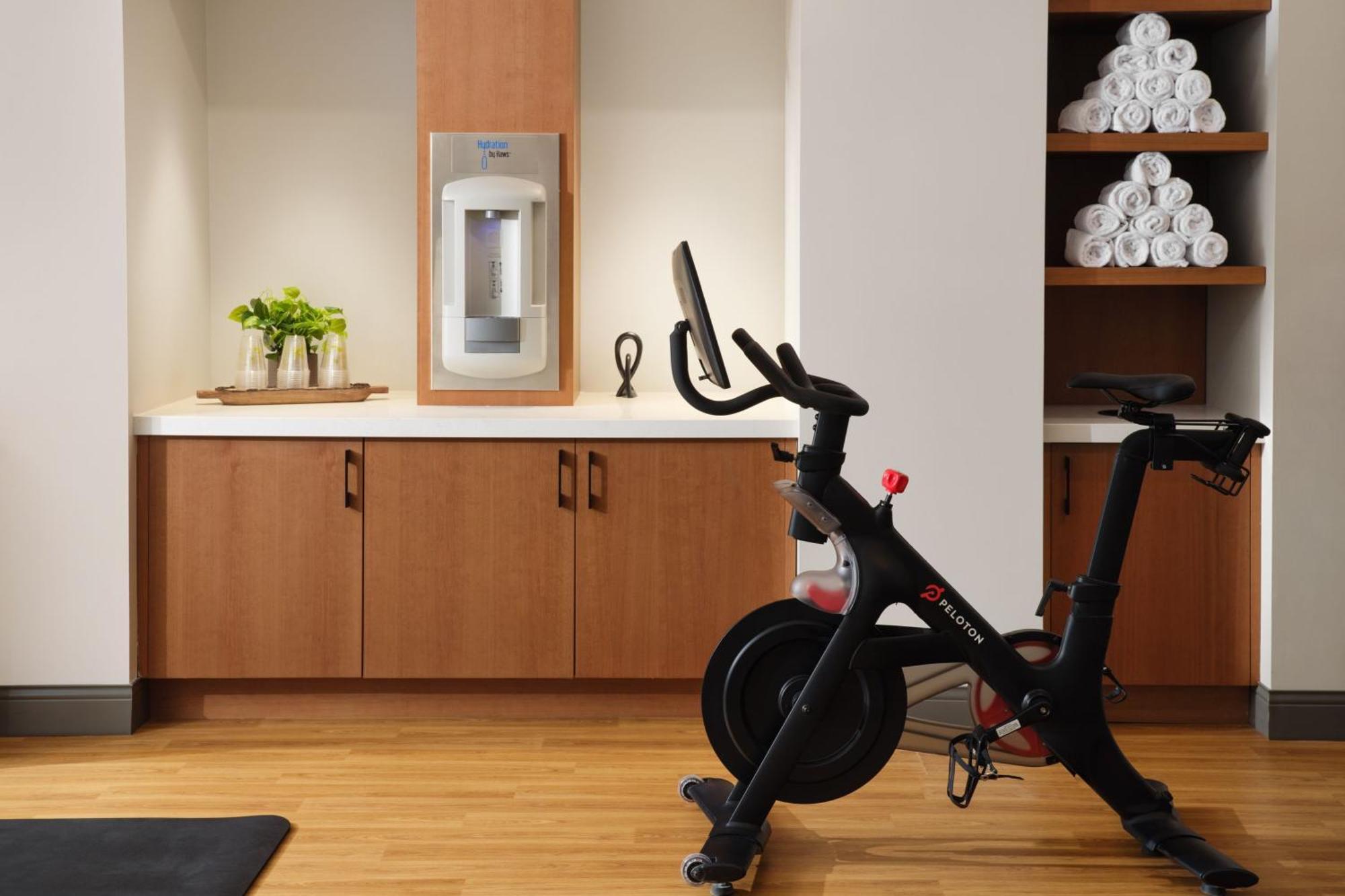 Inn At Bellefield Residence Inn By Marriott Hyde Park Εξωτερικό φωτογραφία